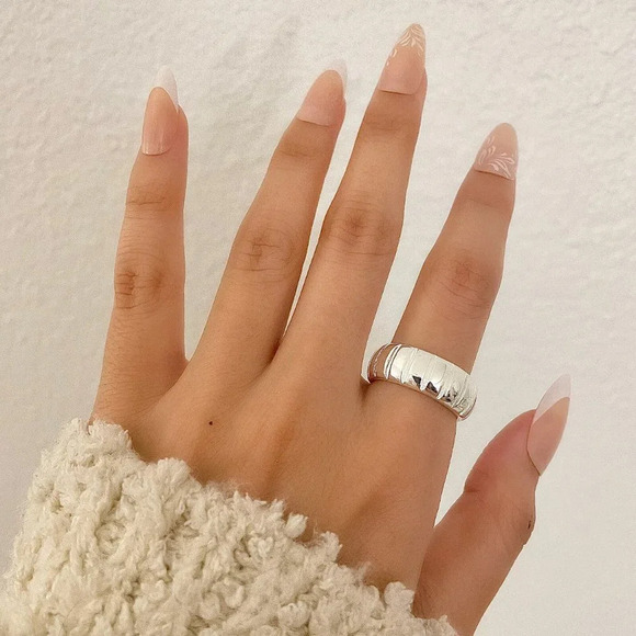 925 Sterling Silver Chunky Silver Ring Textured Ring Wide Ring Band - Picture 4 of 4